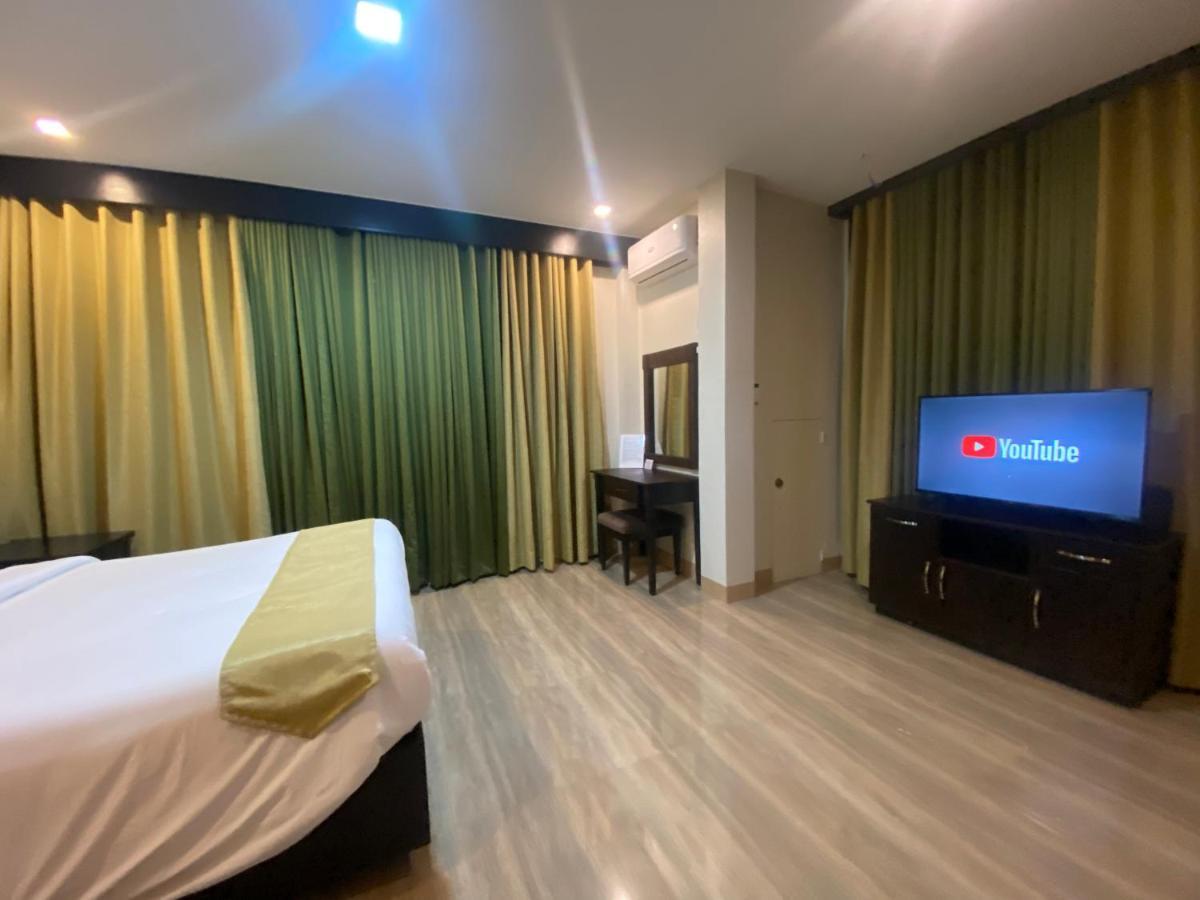 Eight Breeze Hotel Baclayon Exterior foto